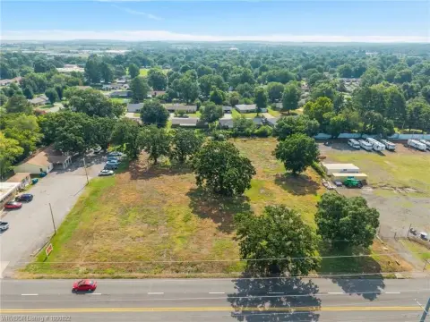 Commercial Land with Utility Access