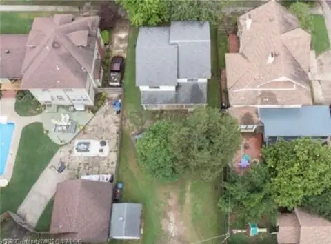 Updated Duplex With Separate Entrances