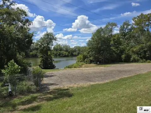 Ouachita River Waterfront Land