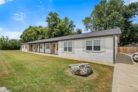 Fully Renovated Four-Unit Quadplex