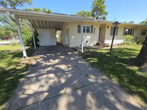 Ranch Half-Duplex Home