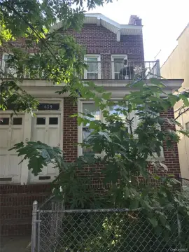Vacant Duplex with Private Driveway