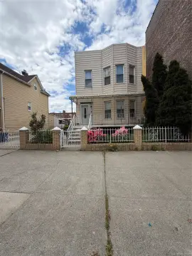 Two-Family Home on Matthews Avenue