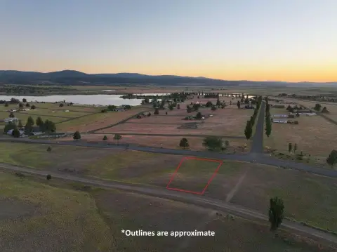 Land in Alturas, California