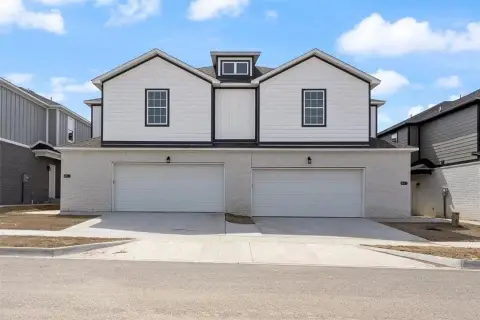 Duplex with 2-Car Garages