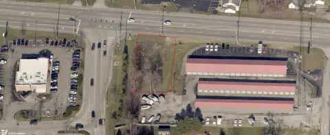 Commercial Lot Near Walmart Entrance