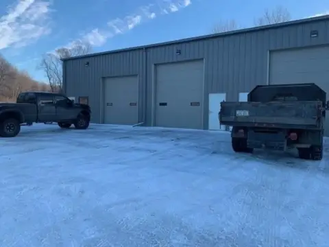 Sioux City Warehouse/Shop For Sale
