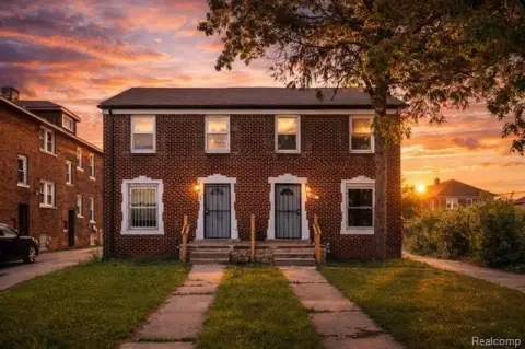 Renovated Duplex in Detroit Neighborhood