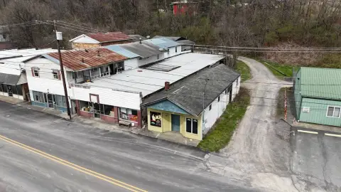 Mixed-Use Retail and Apartments