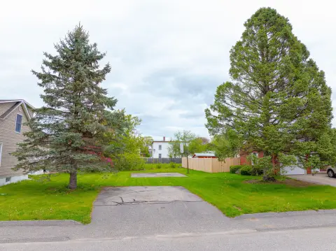 Residential Lot in Growing Community