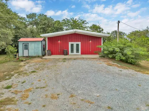 Flex Property with Barndominium