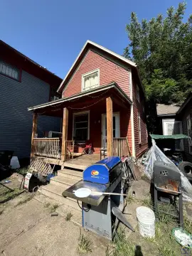 Three-Unit Multifamily Package with Public Utilities
