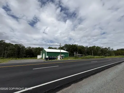 Automotive Service Building with Yard