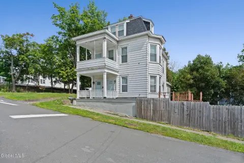 Two-Unit Duplex with Upgrades