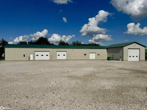 Industrial Flex Property with Multiple Buildings