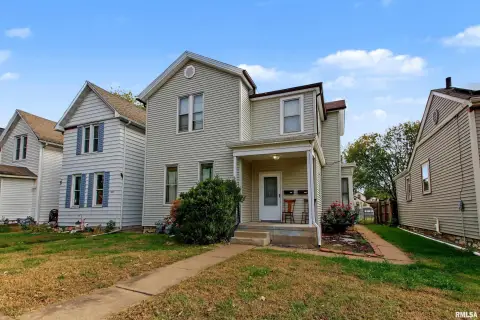 Renovated Two-Unit Duplex