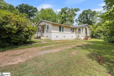 Tenant-Occupied Duplex