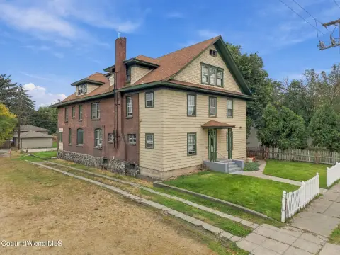 9-Unit Apartment Building