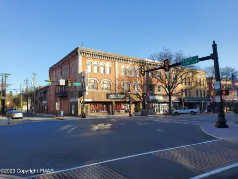 Downtown Corner Office Suite