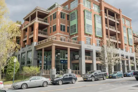 Professional Office Condominium
