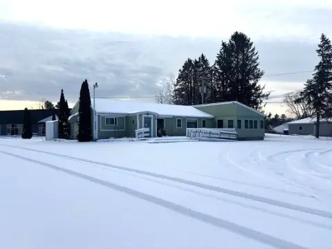 Commercial Building on US Route 1