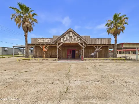 Cowboys Nightclub with Performance Stage