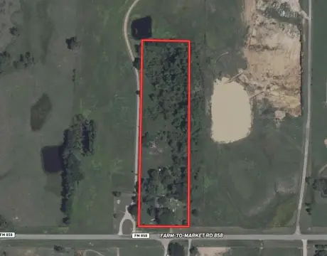Heavily Treed Land in Martins Mill