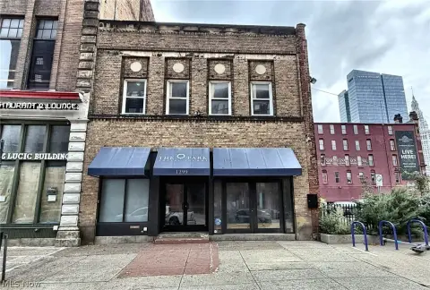 Two-Story NNN Property