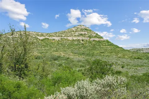 Nueces River Ranch with Riverfront