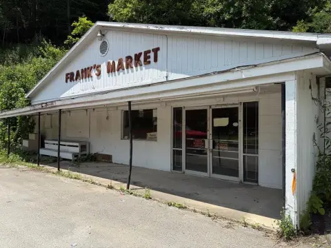 Commercial Building with Acreage