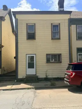 Up-and-Down Duplex with Large Garage
