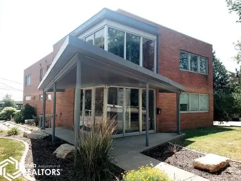 Updated Office Building with River Views