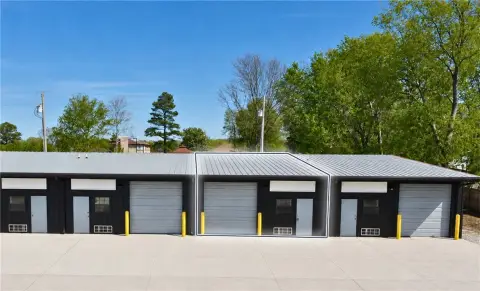 Flex Unit with Small Office