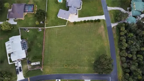 Spacious Corner Lot in Alva