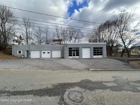 Masonry Auto Repair Garage