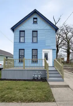 Updated Two-Unit Duplex