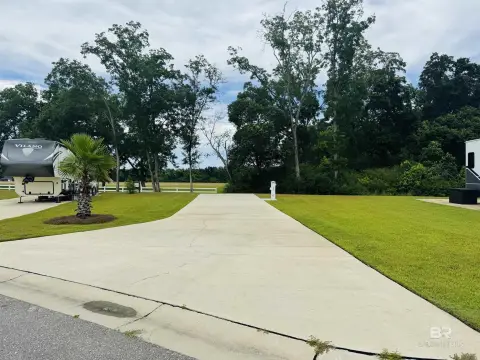 Deeded Waterfront RV Lot