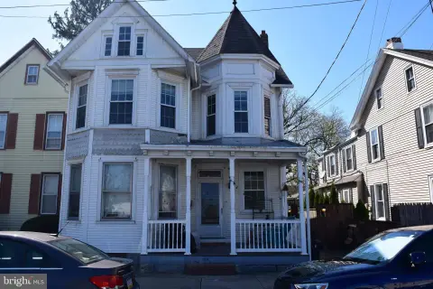 Lititz Victorian Multi-Family with Barn