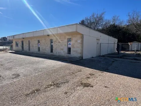 Freestanding Retail Building