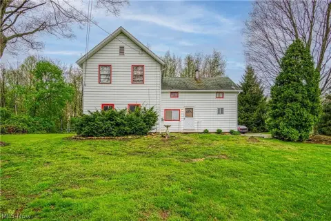 Duplex with Garage