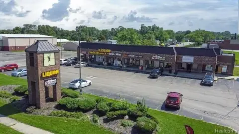 Burton, MI Retail Space Available