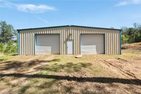 Red Iron Barndominium Acreage