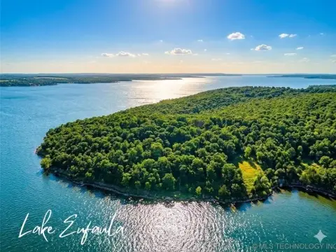 Lakeview Gated Community Lot