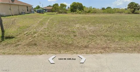 Waterfront Homesite in Cape Coral