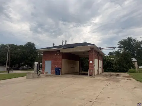 Self-Service Car Wash Property
