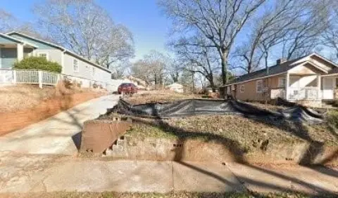 Residential Land in Pittsburg Neighborhood