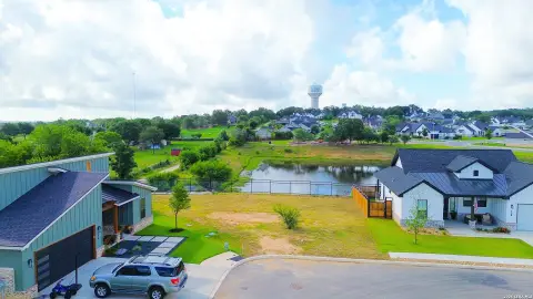 Residential Garden Home Lot
