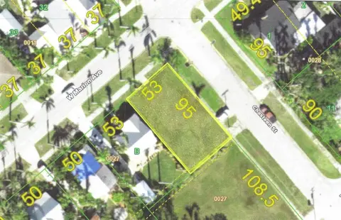 Punta Gorda Corner Lot