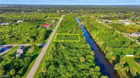 Waterfront Lot in Port Charlotte