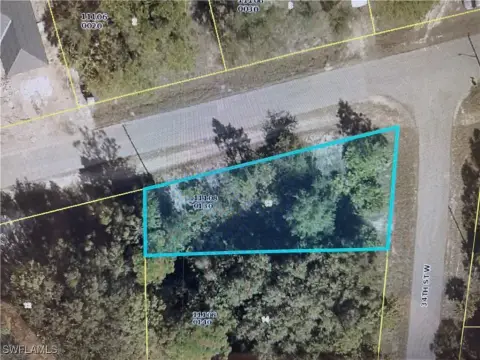 Vacant Lot in Lehigh Acres